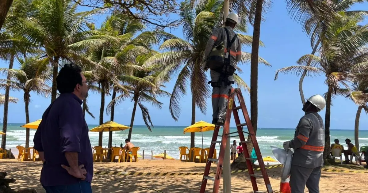 Prefeitura repõe luminárias furtadas em Stella Maris e Praia do Flamengo