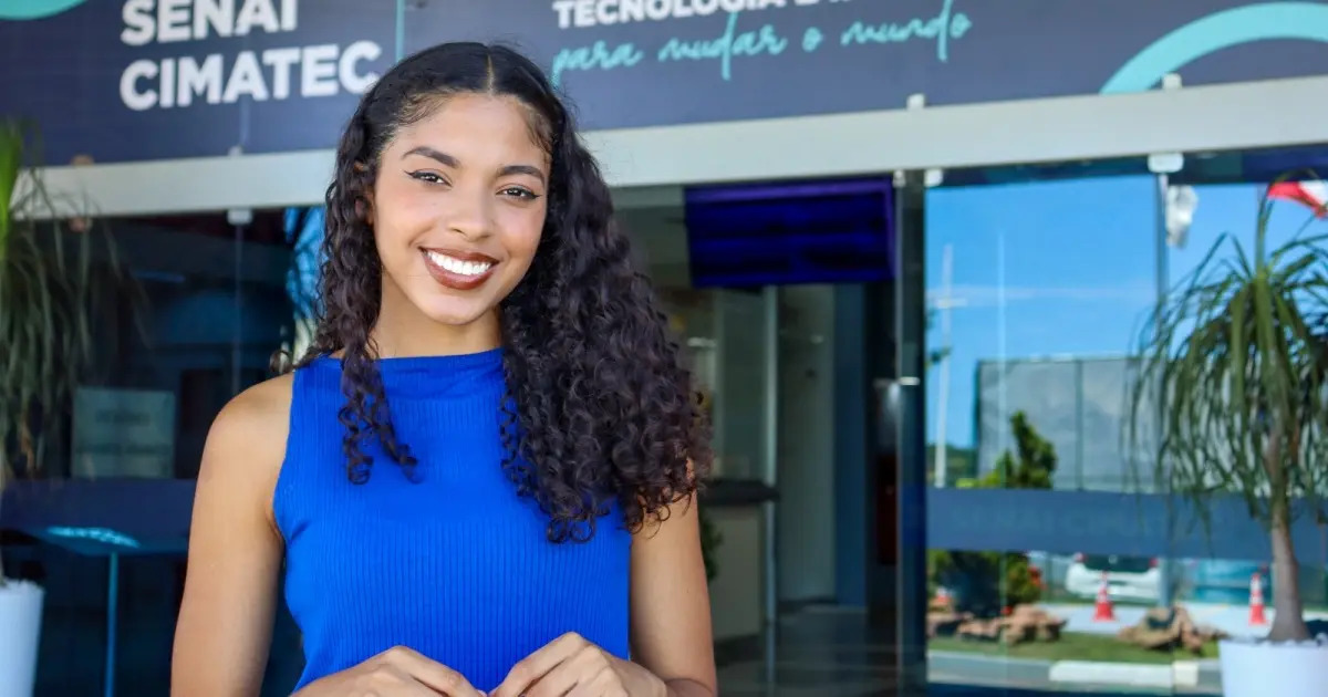 Salvador virou laboratório: escolas já ensinam IA e robótica para formar a geração do futuro