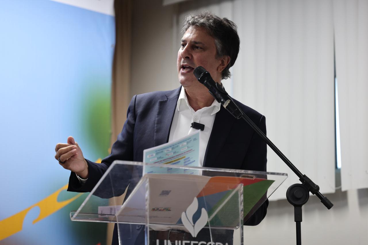 Inauguração em Salvador: ministro enaltece pesquisa das universidades e anuncia R$ 40,7 milhões para Hupes