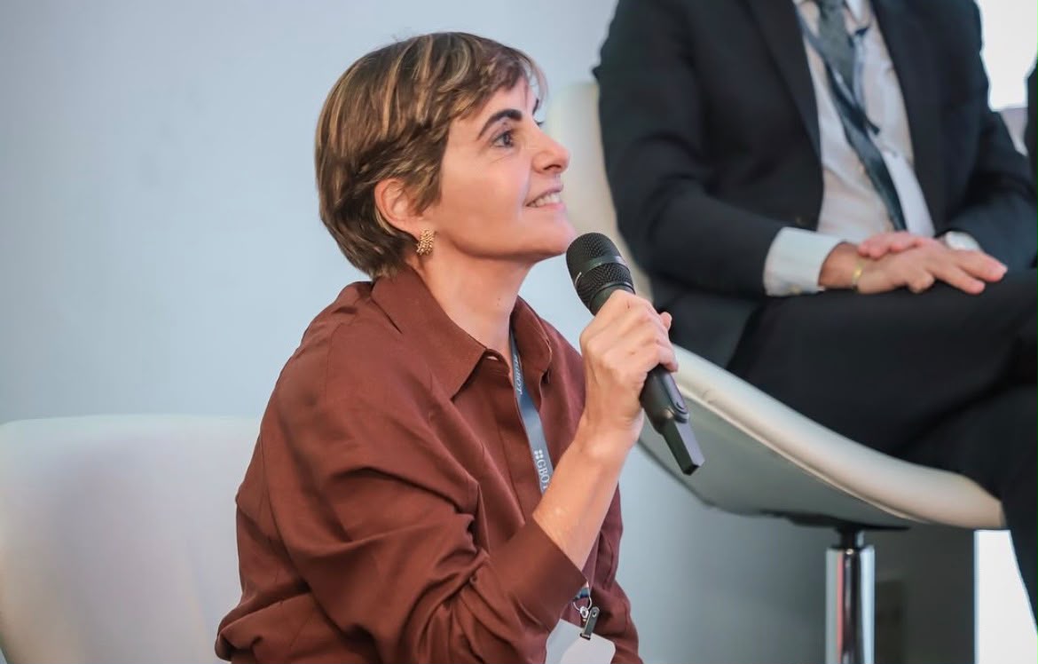 Referência nacional na oncologia, baiana Clarissa Mathias lança livro sobre cuidado e espiritualidade