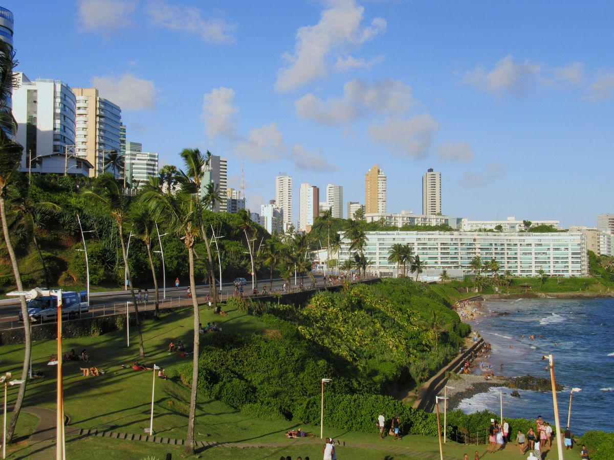 Calor chega com tudo: Salvador pode ter 32°C e tempo firme nesta quinta (30)