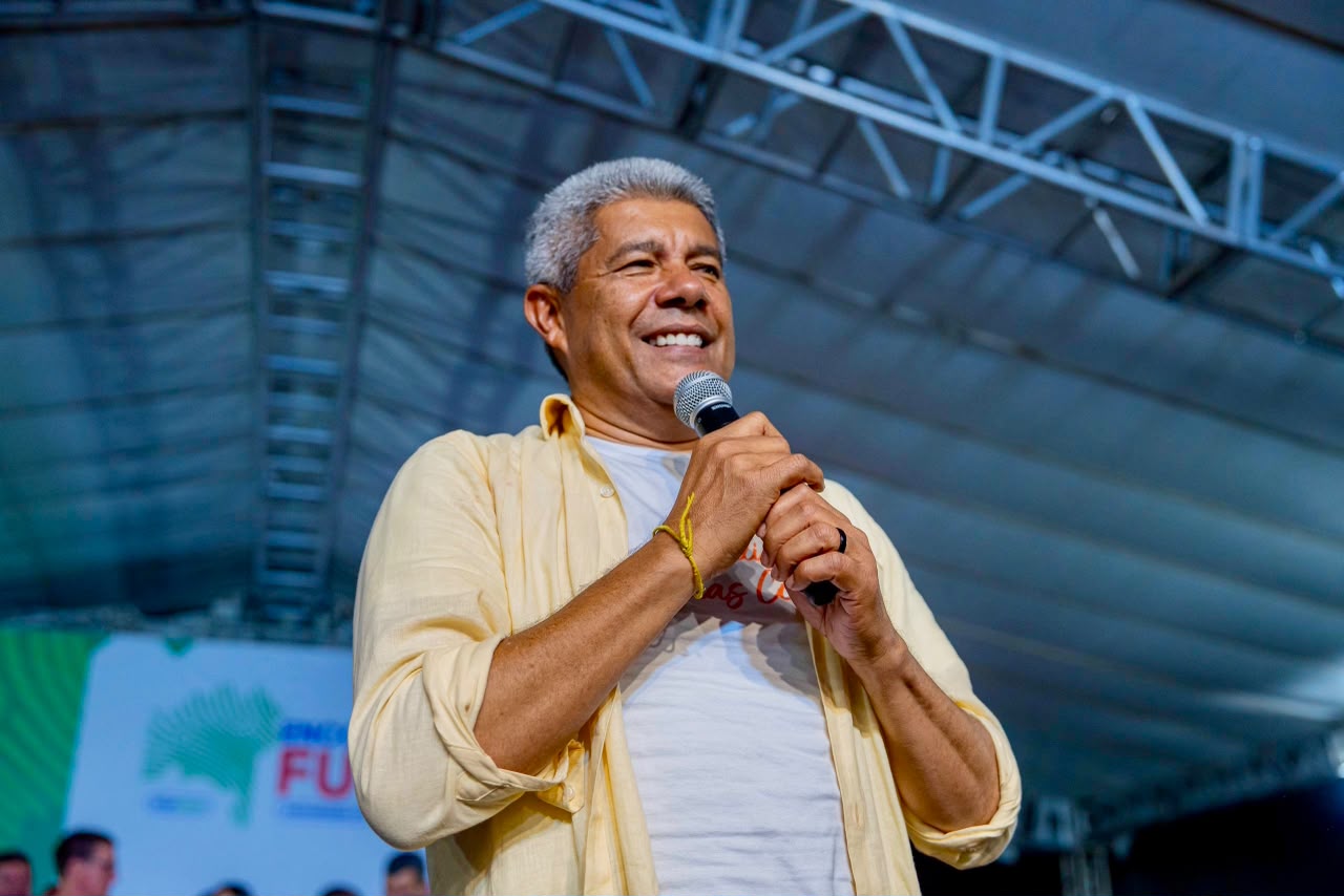 Revelado: veja o que mudou no plano de governo de Jerônimo entre 2022 e 2026