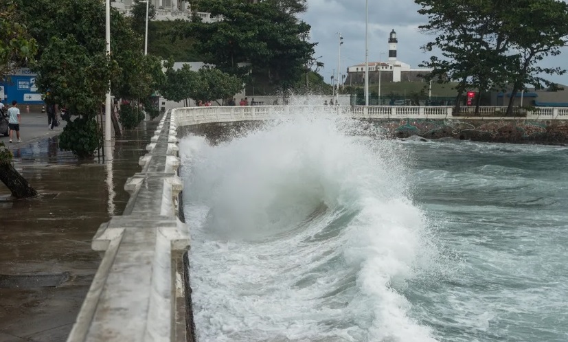 Alerta: 30 praias de Salvador e RMS estão impróprias para banho neste fim de semana