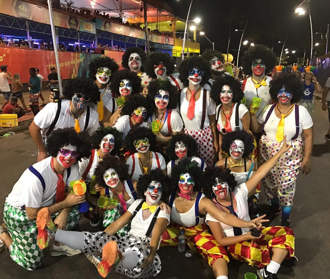 Famosos ‘camuflados’ na pipoca de Salvador: confira as surpresas